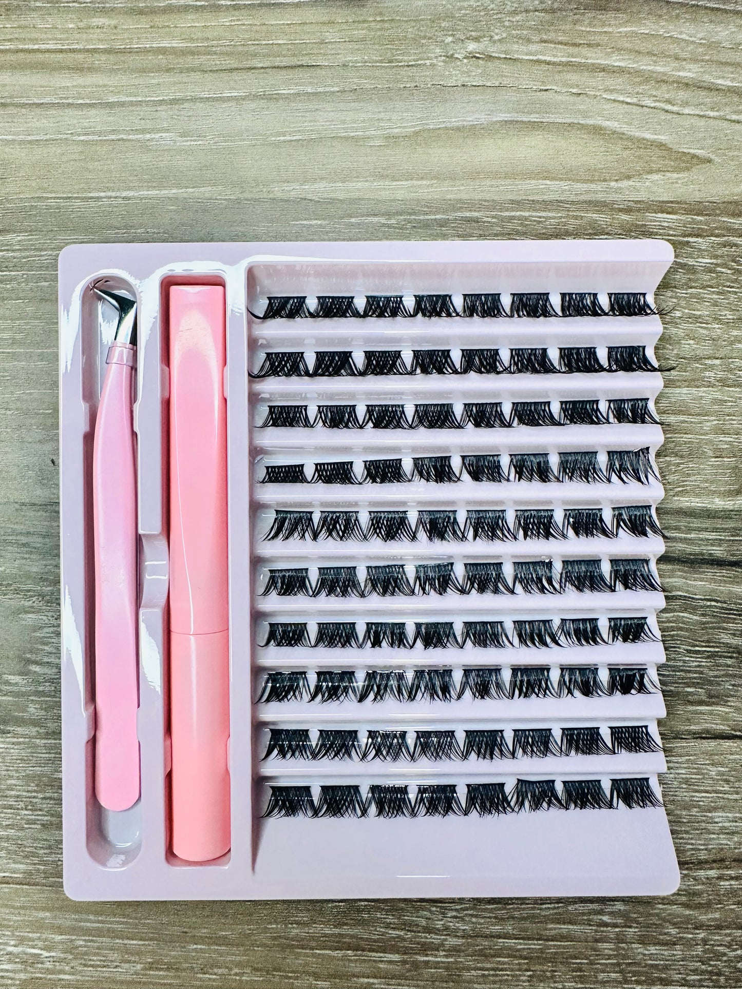 Individual Eyelash Clusters Kit with Bond and Tweezers